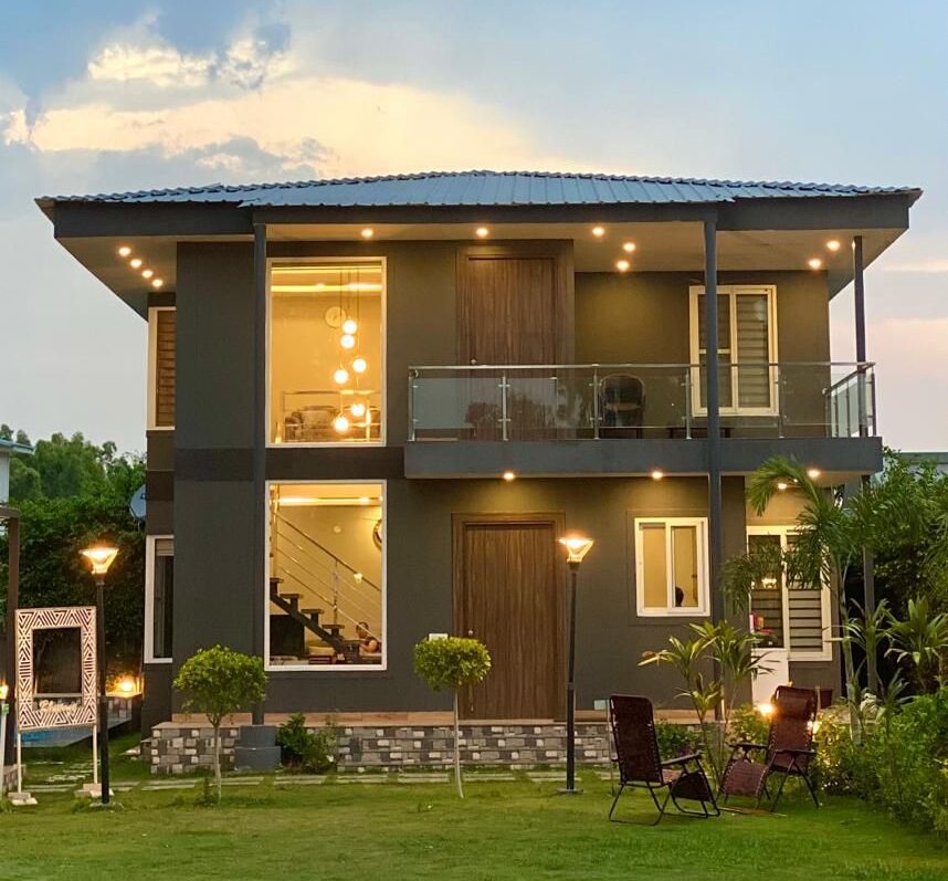 farmhouse for New Year Party in Noida